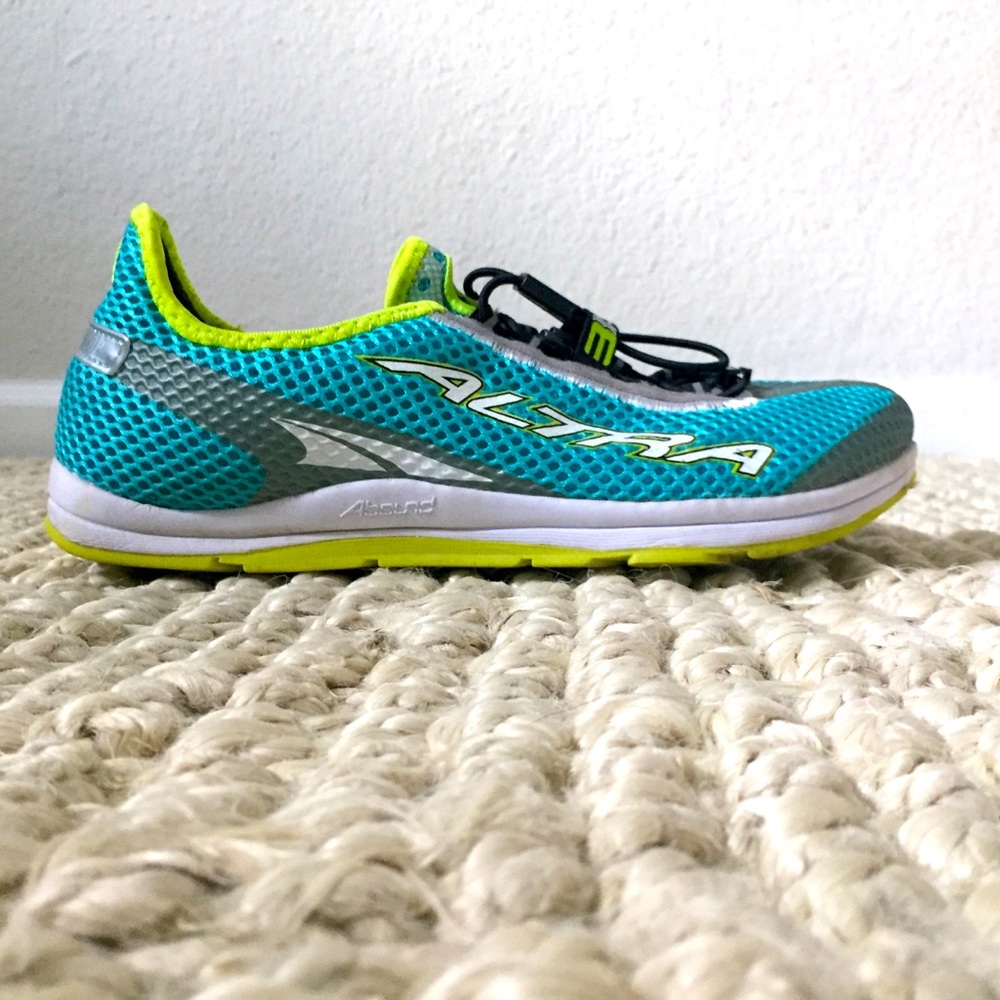 Altra Sum 3 Women’s Athletic Shoes